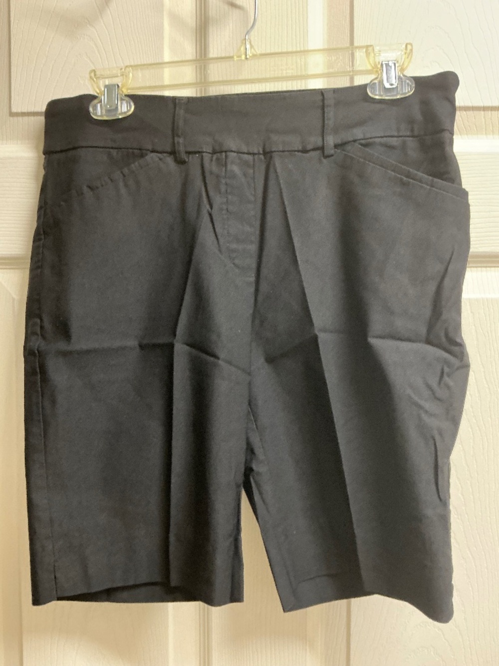 Hilary Radley Bermuda Shorts Black